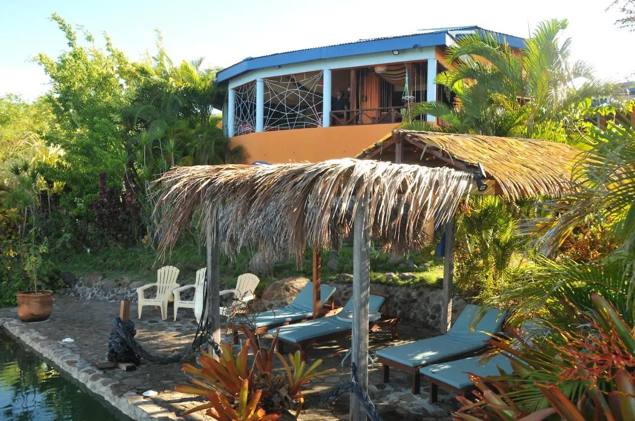 Mango Island Lodges Saint Joseph