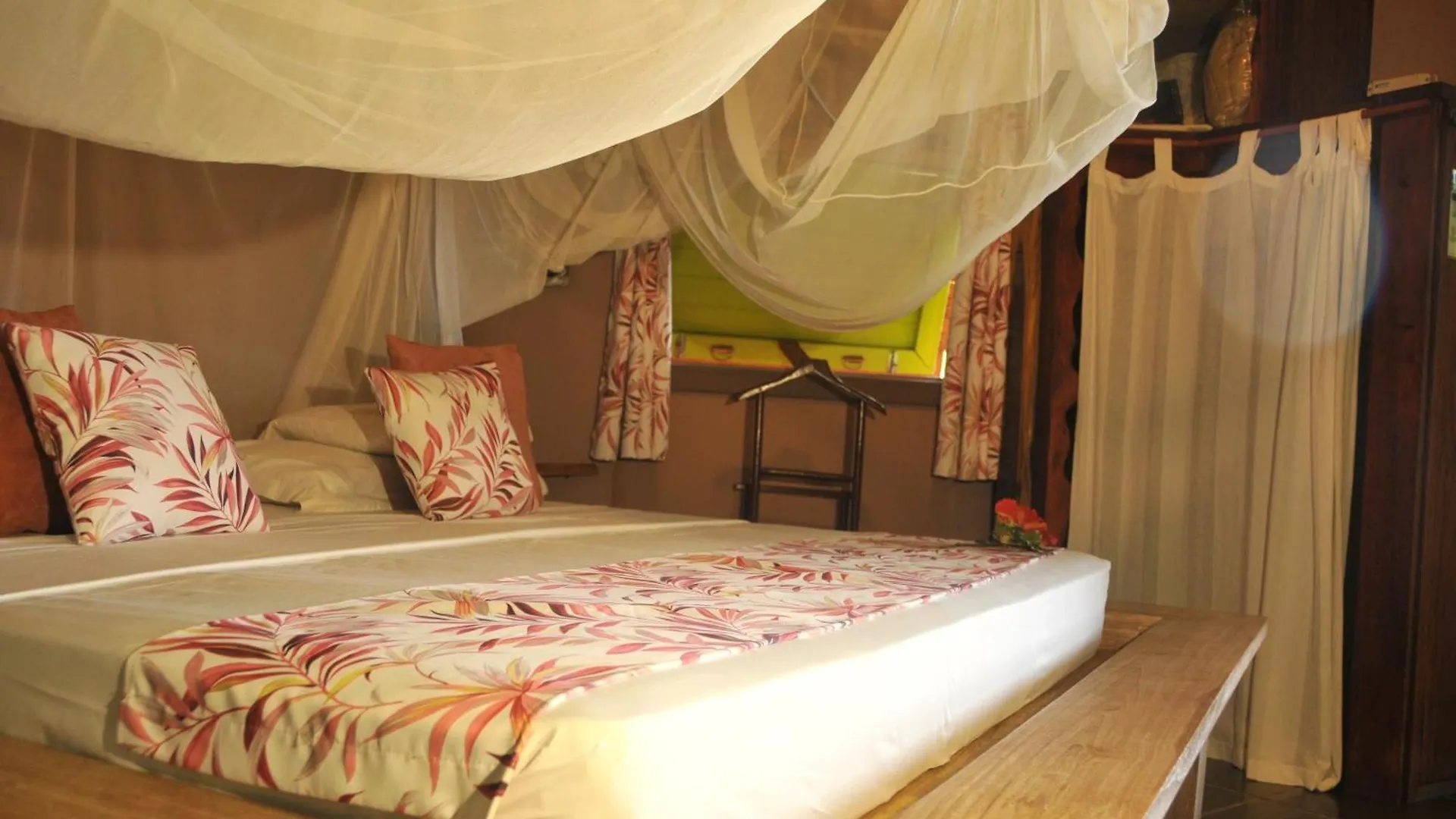 *** Hotel Mango Island Lodges Saint Joseph Dominica