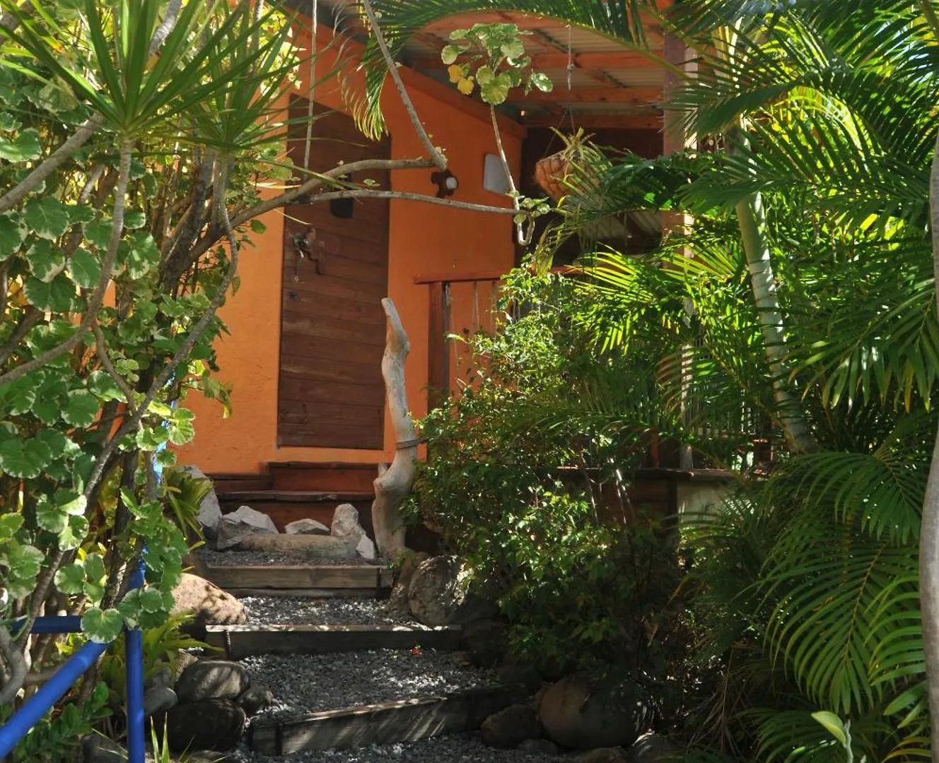 Mango Island Lodges Saint Joseph
